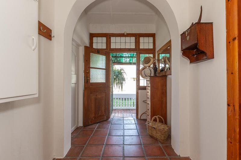 4 Bedroom Property for Sale in Kenilworth Western Cape